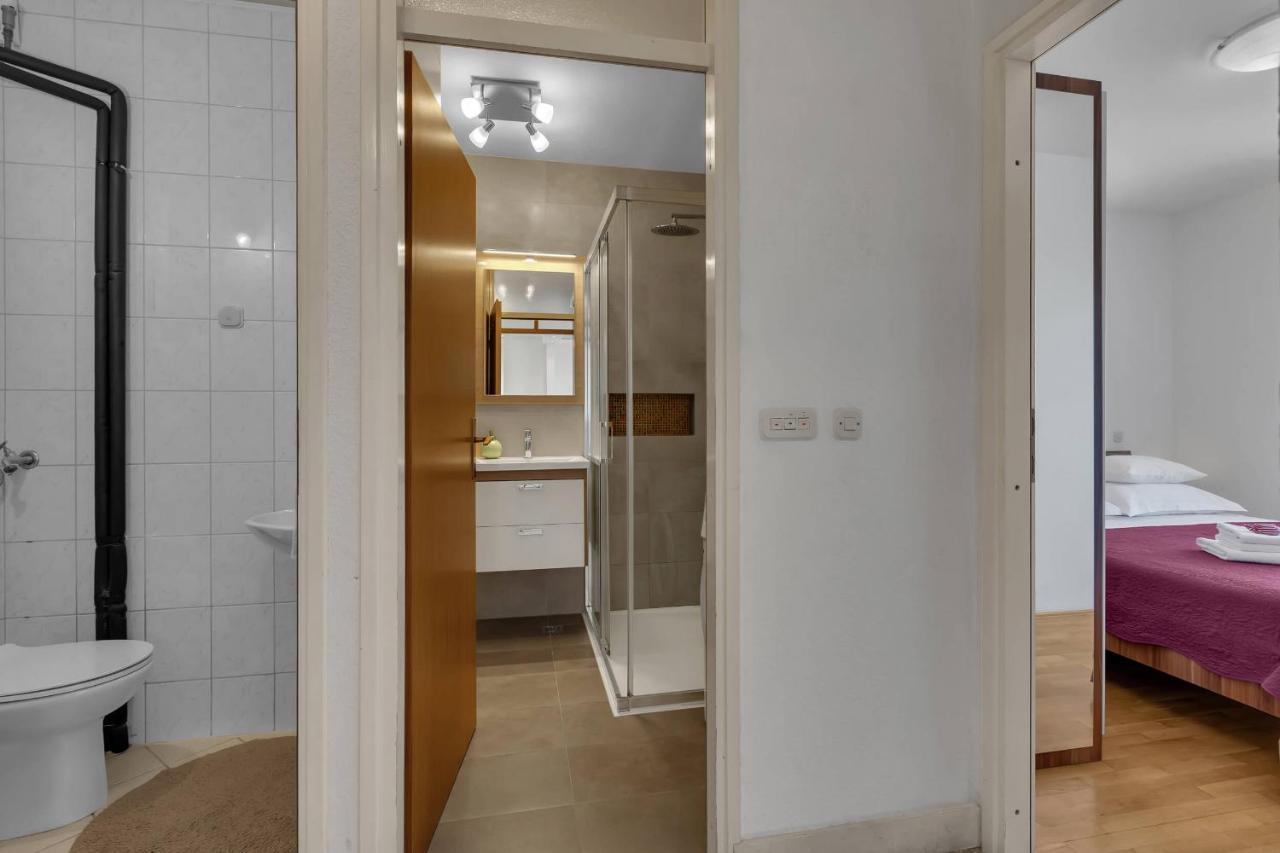 Urban Apartment Макарська Екстер'єр фото
