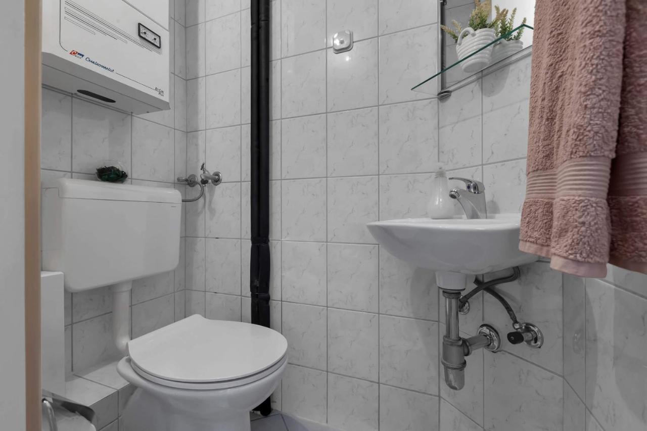 Urban Apartment Макарська Екстер'єр фото